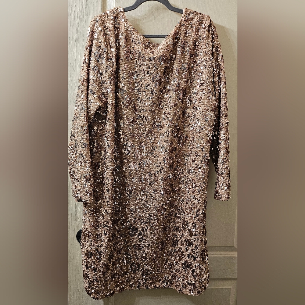 V Neck Rose Gold Mini Dress - Picture 3 of 8